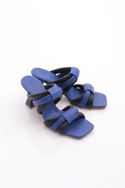 DGN 5045 Women's Row Banded Goblet Heeled Slippers
