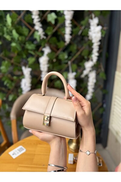 bahwar Cream Hanger Bag with Fake Leather Clips