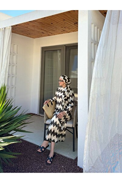 Melike Tatar Φόρεμα με ζιγκ-ζαγκ σχέδιο 32-3585