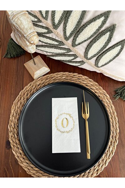 kidspartim منديل نادل على شكل حرف O مع إكليل أبيض مذهّب 16 قطعة