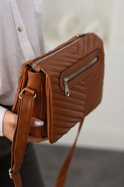 H&D COLLECTİON Quilted 3 Compartment Lined Long Strap Very Useful Crossbody and Shoulder Bag 1403