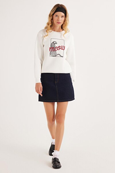 Tudors Kadın Regular Fit Klasik Kesim %100 Pamuk Baskılı Bisiklet Yaka Beyaz Sweatshirt