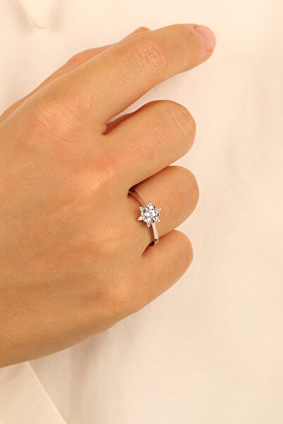 Çgk Çiğdem Gürel Kuyumculuk 8 Ayar Altın Lotus Çiçeği Tektaş Yüzük – Kadın, I...