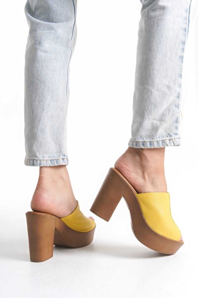ERNİLA Sandy Yellow Genuine Leather Heeled Women's Slippers