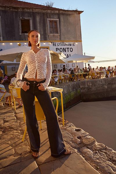 Bershka Contrast flared jeans