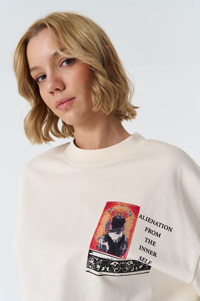 fame-stoned Alienation Printed, Embroidered 100% Cotton Oversize Unisex Ecru T-Shirt