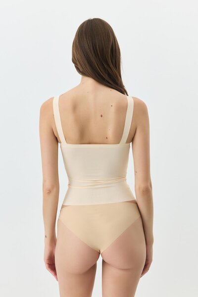 C&City Seamless Laser Cut Bustier Without Underwire with Removable Pad 1011 Skin