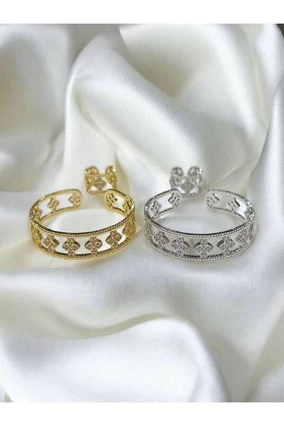 Generic Zircon bangle with a Frey Zeiss ring and a luxurious box