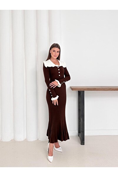 Ware Women's Ruffle Pearl Button Detail Dress