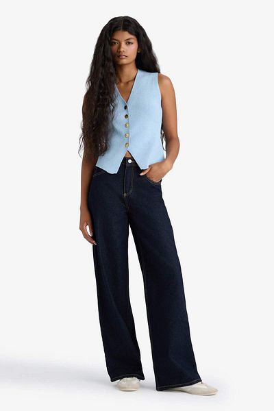 DeFacto Fitted V-Neck Buttoned Knitwear Vest G1164Ax25Au