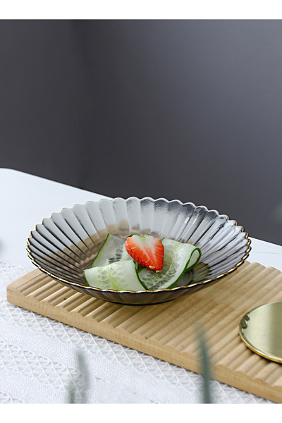 sharpdo 7.5-inch Creative Glass Plate Depicting Phnom Penh