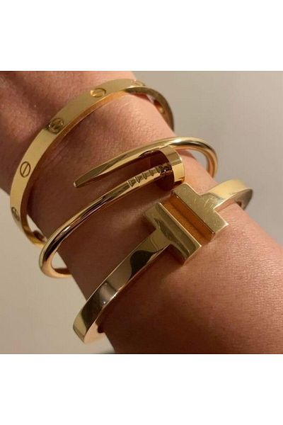 neslyaccessories Top Quality Brand Stamped Crt Steel Handcuff Bracelet