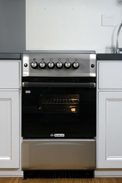 GL GENERAL 50x55cm Gas Cooking Range, 4 Burners Wide Pan Support, Auto Burn, Total Safety Matt Silver