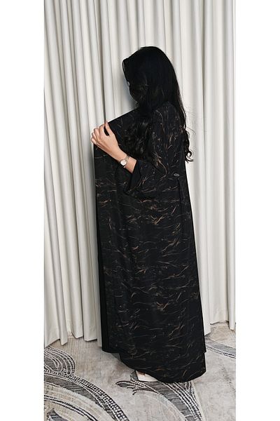 Elegance and beauty Summer abaya, soft and light fabric, with back and side pleats