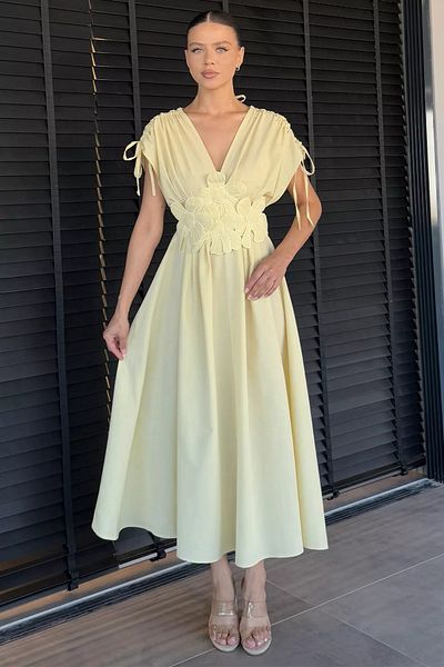 GÜLSELİ Light Yellow Daisy Appliqued Double Breasted Dress