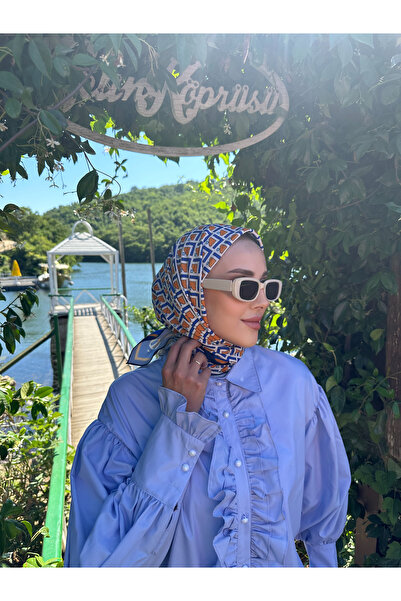 KUQOS Eșarfă cu diamante