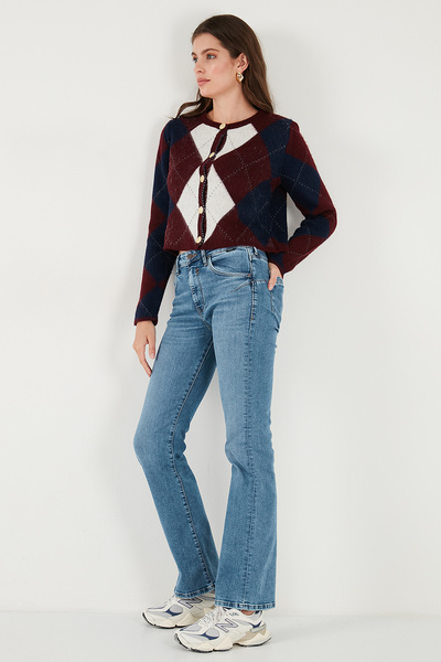 Lela Regular Fit Crew Neck Argyle Button Crop Cardigan Cardigan 4615570