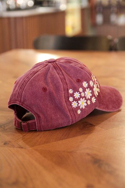 CAP BROS Everlasting Love Daisy Embroidered Vintage Cap Hat