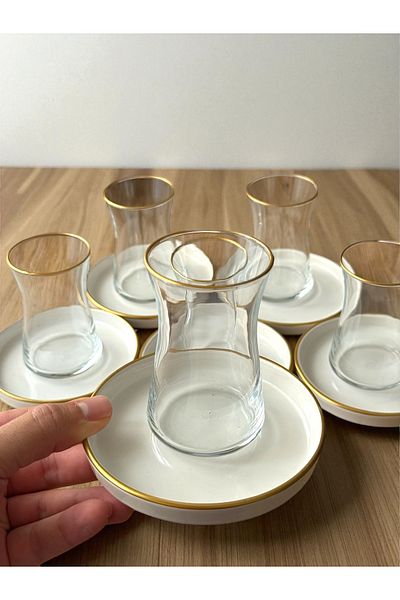 Yumuk Shop 6-Person 12-Piece Istanbul Tea Set with Gold Detail