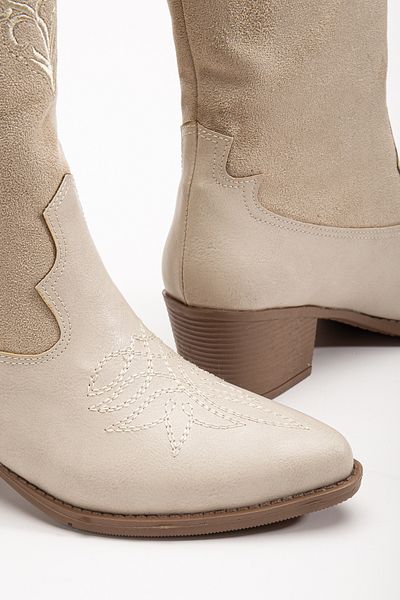 MS SUGAR SHOES Women's Vegan Leather Suede White Embroidered Floral Flower Detailed Embroidered Western Cowboy Boots