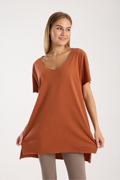 AMAZING CRASH Kadın V Yaka Yırtmaçlı Oversize Basic Tişört