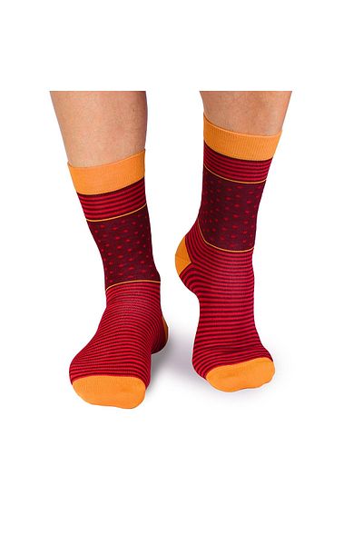 Pirin Hill FINE BAMBOO bamboo socks with burgundy red polka dots and stripes