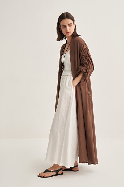 EBU Prive Women's Organic Cotton Drawstring Detailed Abaya Brown