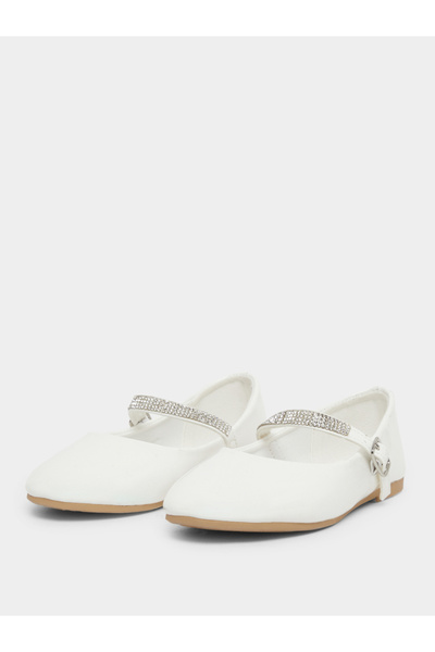 Styli Embellished Ballerinas with Buckle Closure