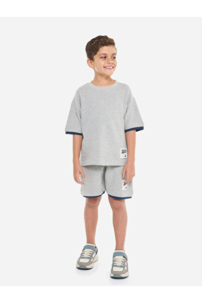 Victor and Jane By Styli Boys Textured Oversized T-Shirt and Shorts Set