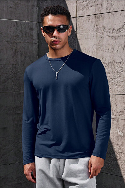 Tarz Cool Ανδρικό μακρυμάνικο μπλουζάκι με λεπτή λαιμόκοψη από λύκρα σε μπλε ναυτικό χρώμα