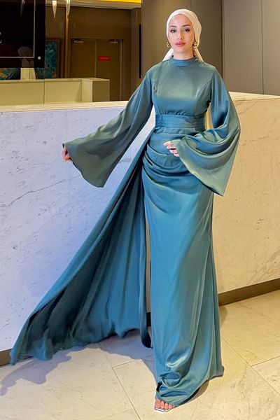 Tesettür Diyarı Women's Arabella Cape Satin Fish Evening Dress-Mint