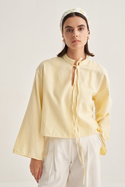 EBU Prive Women's Organic Cotton V-Neck Short Blouse Butter