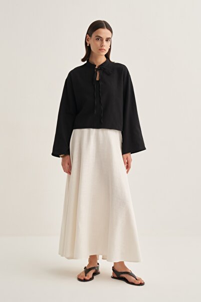 EBU Prive Kadın Organik Pamuk V Yakalı Kısa Bluz Siyah