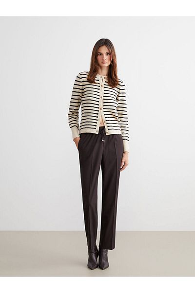 LC Waikiki Create Your Style from Uzg Store |   Elastic Waist Carrot Cut Women's Trousers
