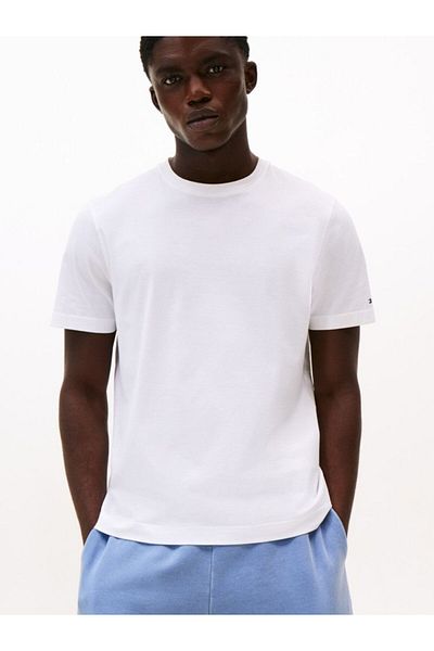Tommy Hilfiger Men's Regular Fit Round Neck Cotton Short Sleeve White T-Shirt Mw0Mw39779-Ybr