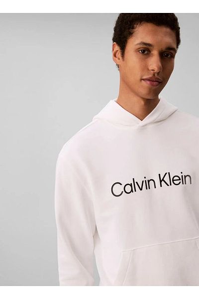 Calvin Klein Men's Comfortable Fit Hooded Logo Printed on the Chest Long Sleeve White Sweatshirt Lv14Ld231G-Yaf
