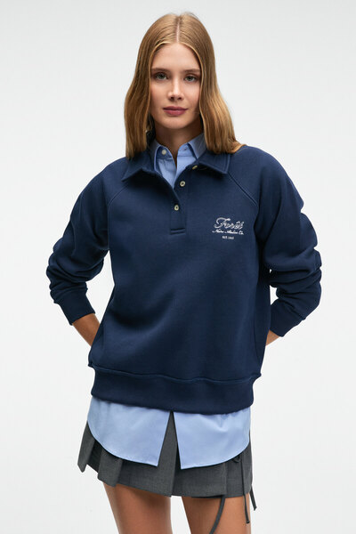 GRIMELANGE Camirel Women's Polo Neck Buttoned Embroidery Detailed Raglan Sleeve Comfort Fit Navy Blue Sweatshirt