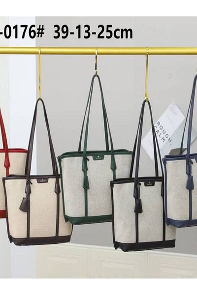 Generic Medium and large leather bag