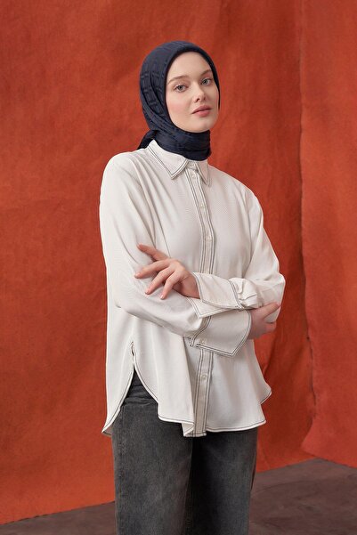 ARMANDA Italian Jacquard Geometric Pattern Scarf - Navy Blue