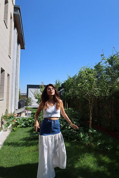 Özge Özgenç Denim Top and Poplin Skirt