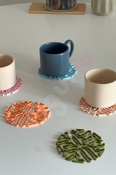 figurio 5 Piece Modern Coasters Set / Protect Your Table, Capture Elegance