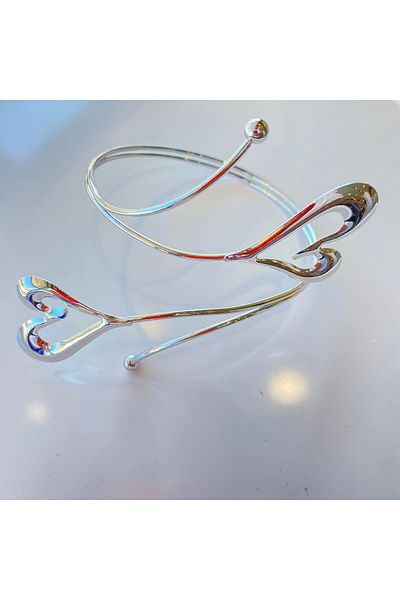 sain jewelry Silver Color Heart Detail Arm Accessory Pazu Bracelet