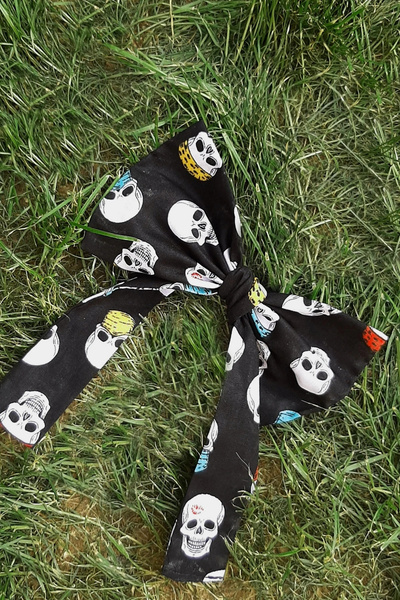 Shecco Babba Skull Pattern Tutu Salopet Dress and Headband – Ages 1-10, Halloween Themed