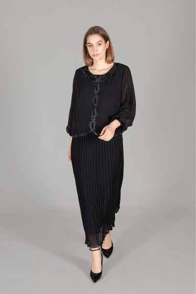 GUMANIZE ABİYE KADIN