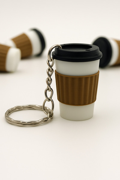 Balo ☕   سلسلة مفاتيح بتصميم كوب قهوة 5 سم - هدية صغيرة