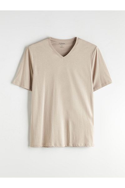 LC Waikiki Quality Parts from Celebi Store |   V-Neck Short Sleeve Combed Cotton Men's T-Shirt