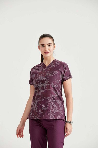 DEMOTEKS Purple Medical Blouse with Print - Camouflage Purple Model
