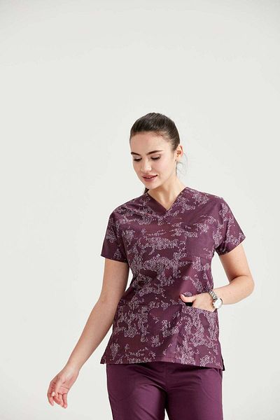 DEMOTEKS Purple Medical Blouse with Print - Camouflage Purple Model