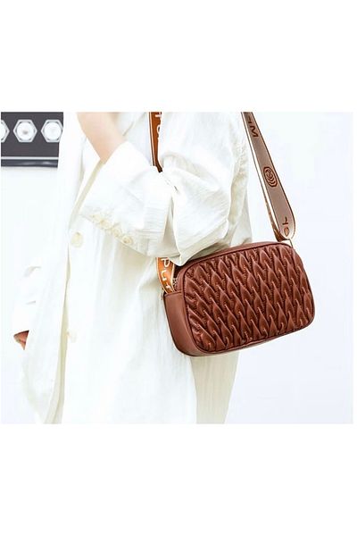 Geneic Shoulder bag with prominent quilted design, available in several colors