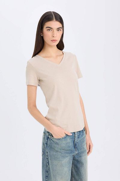 DeFacto Regular Fit V Neck Basic Plain Rib Short Sleeve T-Shirt B6436Ax25Sp
